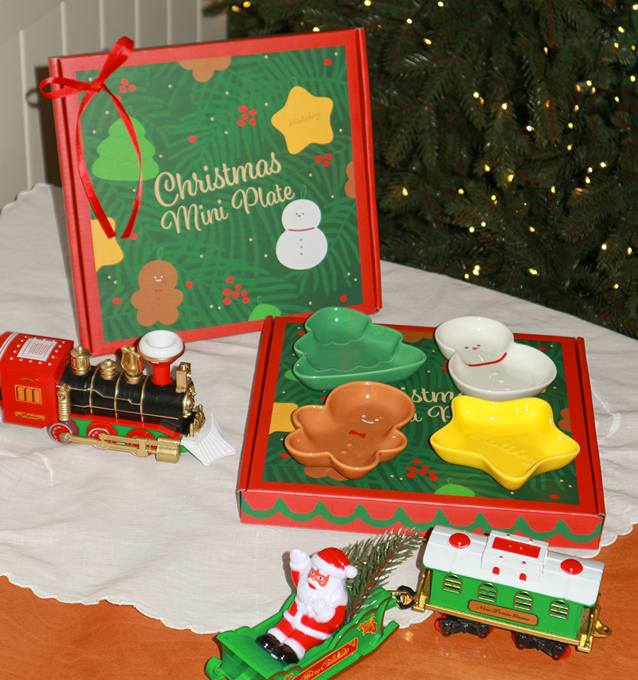 Å©¸®½º¸¶½º ¹Ì´Ï Ç÷¹ÀÌÆ® 4P ¼¼Æ®